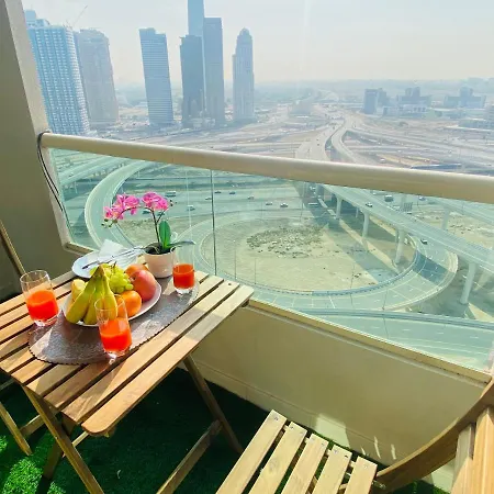 Manchester Galaxy - 2Br Apartment In Dubai Marina Esterno foto